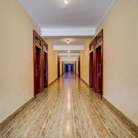 Oyo Flagship Hotel Kvc Holiday Inn Mysore Exterior photo