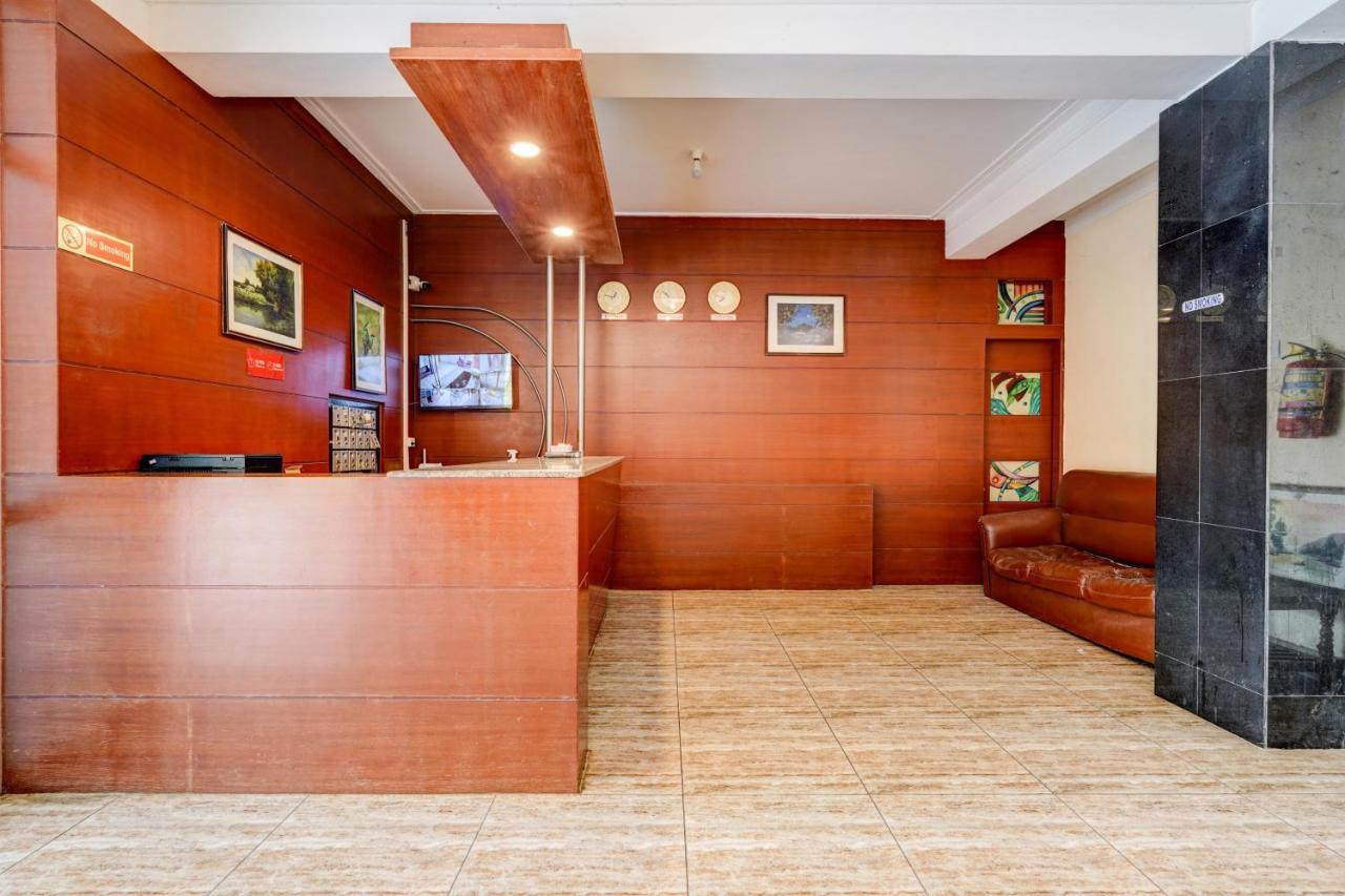 Oyo Flagship Hotel Kvc Holiday Inn Mysore Exterior photo
